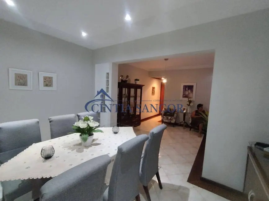Apartamento com 3 quartos à venda, 129m2 em Parque Flamboyant, Campos Dos Goytacazes - RJ - imagem 3 Foto 3 de Apartamento com 3 quartos à venda, 129m2 em Parque Flamboyant, Campos Dos Goytacazes - RJ