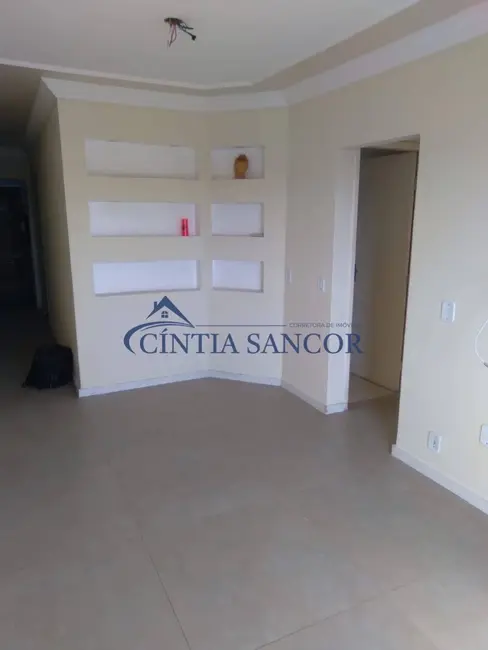 Apartamento com 2 quartos para alugar, 60m2 em Campos Dos Goytacazes - RJ - imagem 1 Foto 1 de Apartamento com 2 quartos para alugar, 60m2 em Campos Dos Goytacazes - RJ