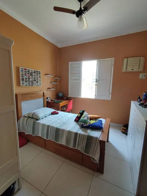 Casa com 3 quartos à venda em Parque Caju, Campos Dos Goytacazes - RJ - imagem 1 Foto 1 de Casa com 3 quartos à venda em Parque Caju, Campos Dos Goytacazes - RJ