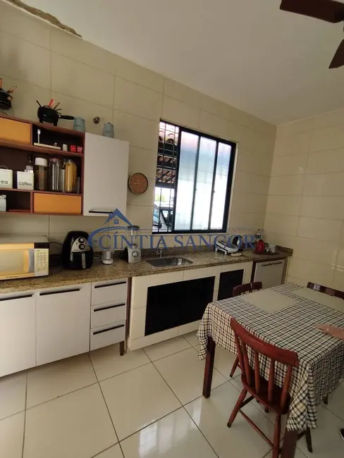 Casa com 3 quartos à venda em Ips, Campos Dos Goytacazes - RJ - imagem 7 Foto 7 de Casa com 3 quartos à venda em Ips, Campos Dos Goytacazes - RJ