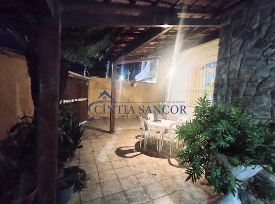 Foto 1 de Casa com 3 quartos à venda em Jardim Carioca, Campos Dos Goytacazes - RJ