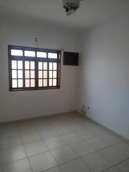 Foto 3 de Casa com 2 quartos à venda em Parque Jóquei Club, Campos Dos Goytacazes - RJ