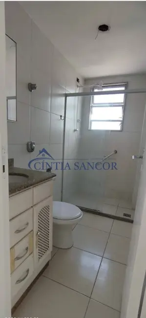 Foto 2 de Apartamento com 2 quartos para alugar em Campos Dos Goytacazes - RJ