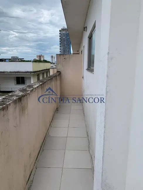 Foto 2 de Apartamento com 2 quartos para alugar em Centro, Campos Dos Goytacazes - RJ