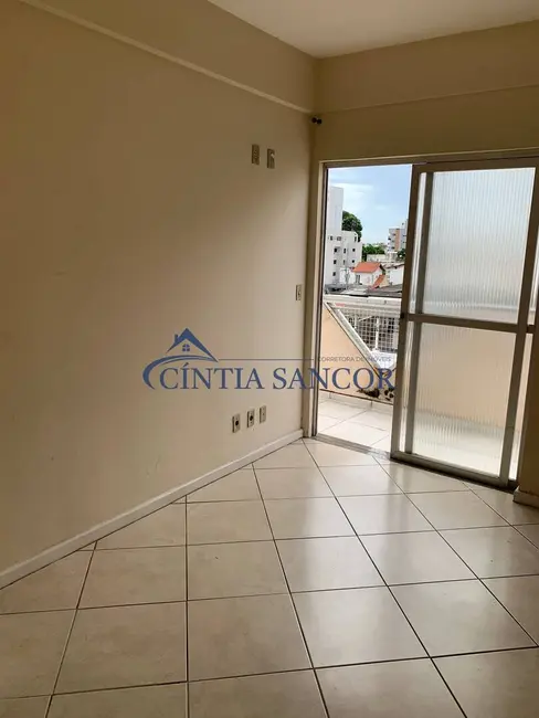 Foto 9 de Apartamento com 2 quartos para alugar em Centro, Campos Dos Goytacazes - RJ