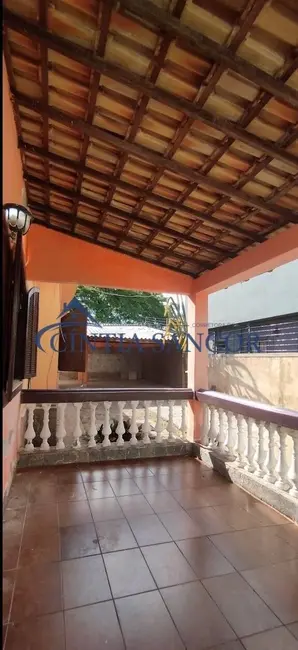 Foto 3 de Casa com 3 quartos à venda e para alugar em Parque Prazeres, Campos Dos Goytacazes - RJ