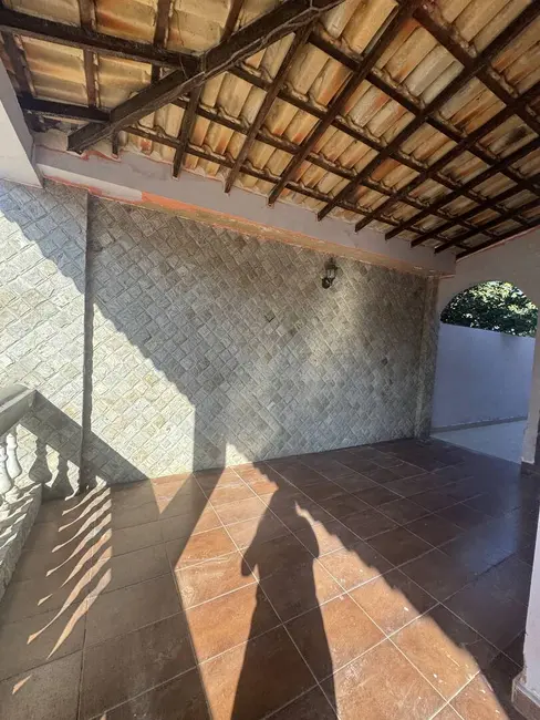 Foto 6 de Casa com 3 quartos à venda e para alugar em Parque Prazeres, Campos Dos Goytacazes - RJ