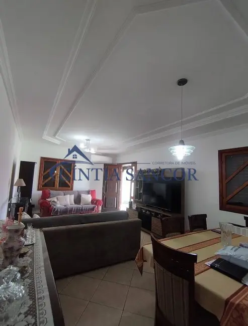 Apartamento com 3 quartos à venda em Ips, Campos Dos Goytacazes - RJ - imagem 8 Foto 8 de Apartamento com 3 quartos à venda em Ips, Campos Dos Goytacazes - RJ