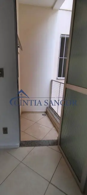Foto 5 de Apartamento com 2 quartos para alugar em Centro, Campos Dos Goytacazes - RJ