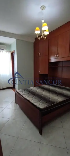 Foto 2 de Apartamento com 3 quartos para alugar em Parque Tamandaré, Campos Dos Goytacazes - RJ