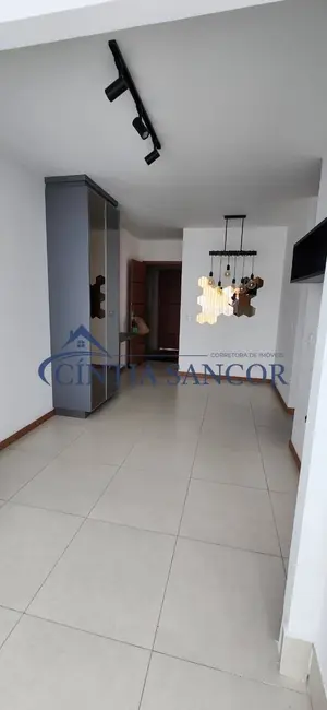 Foto 4 de Apartamento com 2 quartos à venda em Campos Dos Goytacazes - RJ