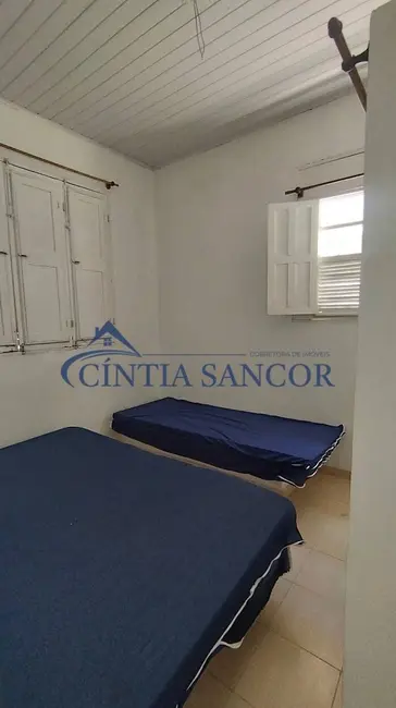 Foto 7 de Casa com 3 quartos para alugar em Campos Dos Goytacazes - RJ