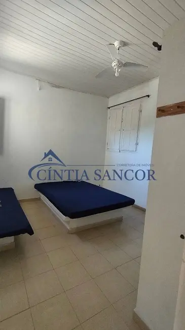 Foto 14 de Casa com 3 quartos para alugar em Campos Dos Goytacazes - RJ