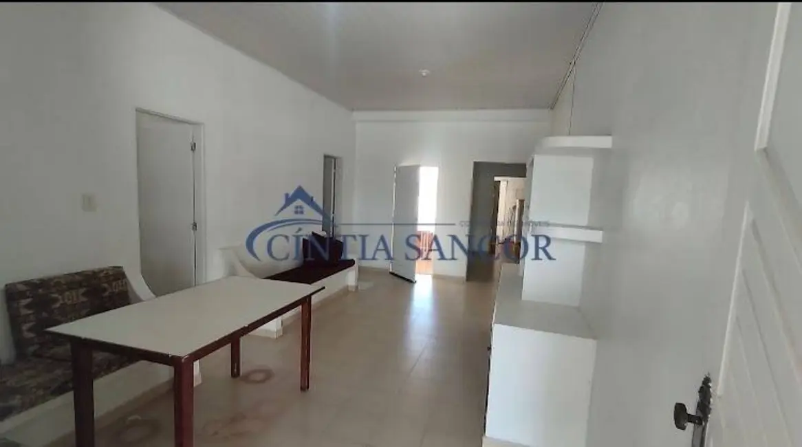 Foto 8 de Casa com 3 quartos para alugar em Campos Dos Goytacazes - RJ