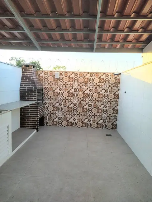 Foto 1 de Casa com 2 quartos à venda, 60m2 em Parque Jóquei Club, Campos Dos Goytacazes - RJ