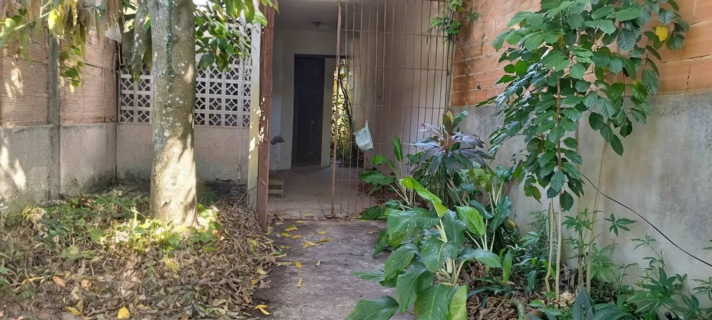 Foto 1 de Casa com 2 quartos à venda, 200m2 em Parque Novo Jockey, Campos Dos Goytacazes - RJ
