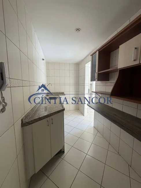 Foto 3 de Apartamento com 2 quartos para alugar em Centro, Campos Dos Goytacazes - RJ