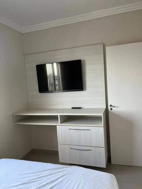 Foto 3 de Apartamento com 3 quartos para alugar em Parque São Caetano, Campos Dos Goytacazes - RJ
