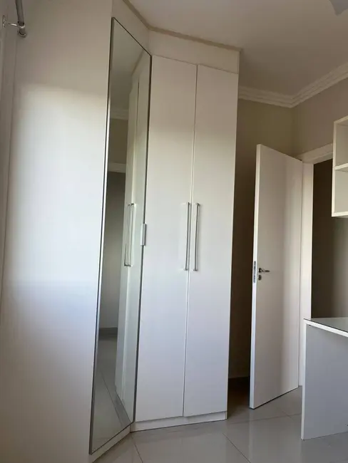 Foto 6 de Apartamento com 3 quartos para alugar em Parque São Caetano, Campos Dos Goytacazes - RJ