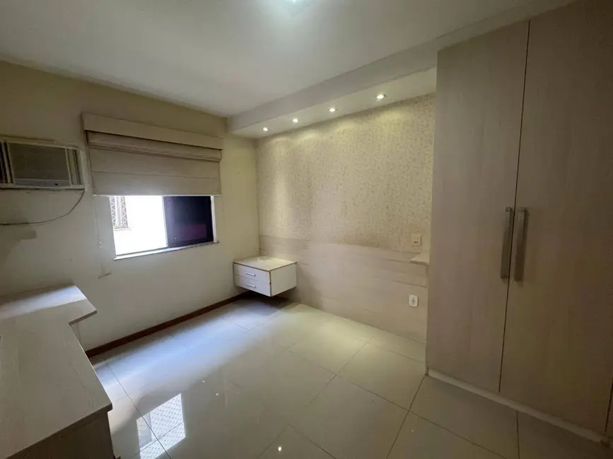 Foto 6 de Apartamento com 2 quartos para alugar em Campos Dos Goytacazes - RJ