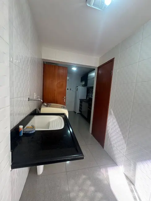 Foto 9 de Apartamento com 2 quartos para alugar em Campos Dos Goytacazes - RJ