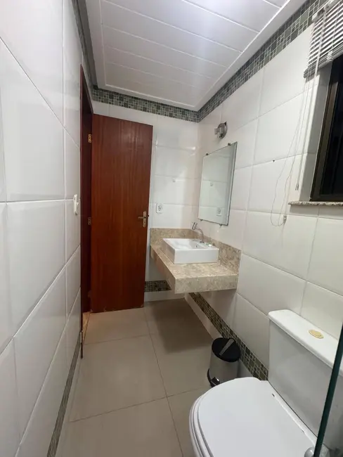 Foto 8 de Apartamento com 2 quartos para alugar em Campos Dos Goytacazes - RJ