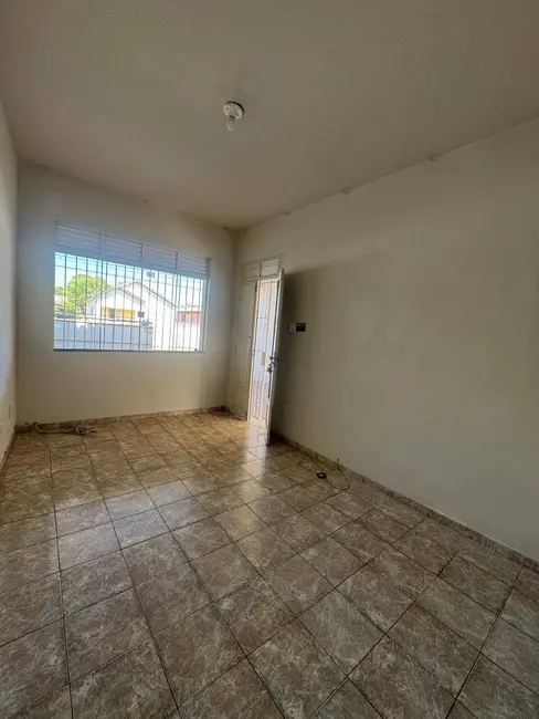 Foto 8 de Casa com 3 quartos para alugar em Ips, Campos Dos Goytacazes - RJ