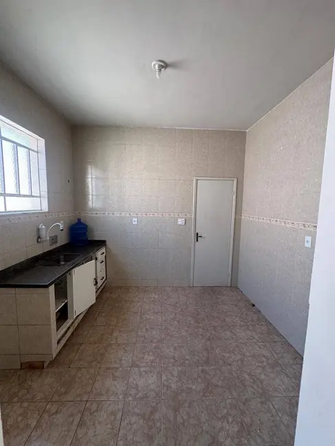 Foto 2 de Casa com 3 quartos para alugar em Ips, Campos Dos Goytacazes - RJ