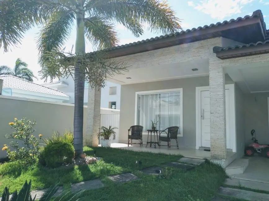 Foto 1 de Casa com 4 quartos à venda em Parque Rodoviário, Campos Dos Goytacazes - RJ