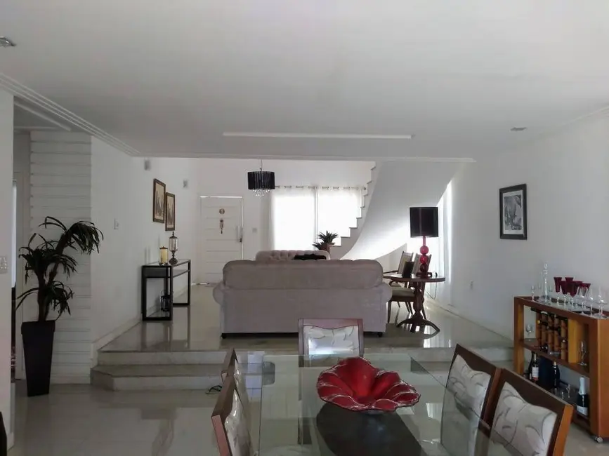 Foto 2 de Casa com 4 quartos à venda em Parque Rodoviário, Campos Dos Goytacazes - RJ