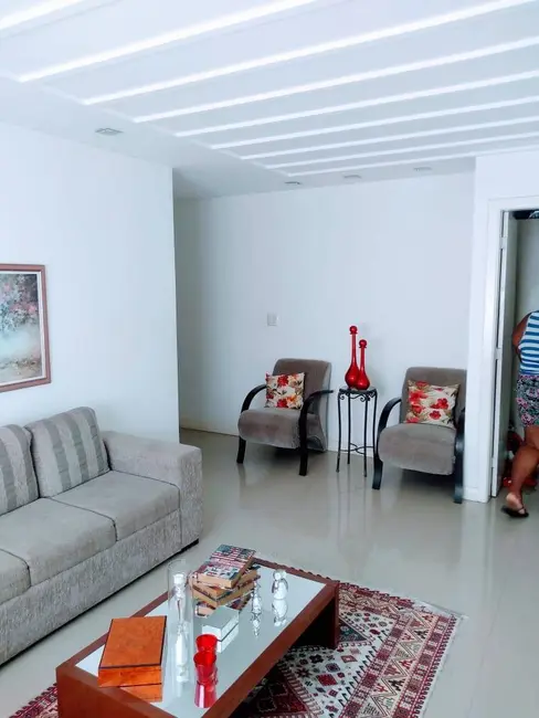 Foto 8 de Casa com 4 quartos à venda em Parque Rodoviário, Campos Dos Goytacazes - RJ