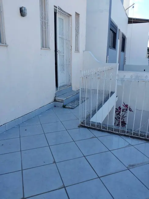 Foto 9 de Casa com 4 quartos à venda em Campos Dos Goytacazes - RJ