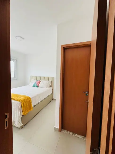 Foto 2 de Apartamento com 2 quartos para alugar em Parque Califórnia, Campos Dos Goytacazes - RJ