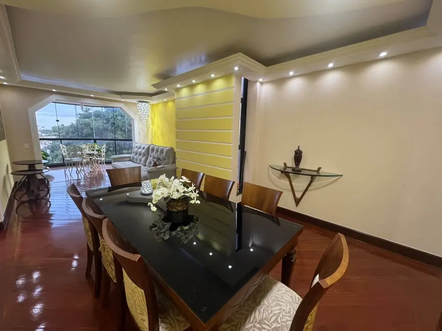 Foto 1 de Apartamento com 2 quartos para alugar em Campos Dos Goytacazes, RJ