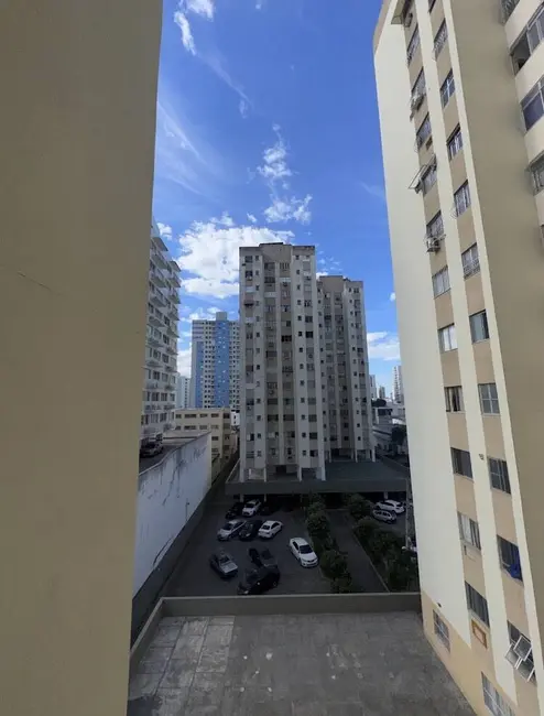Apartamento com 2 quartos para alugar, 55m2 em Campos Dos Goytacazes - RJ - imagem 8 Foto 8 de Apartamento com 2 quartos para alugar, 55m2 em Campos Dos Goytacazes - RJ