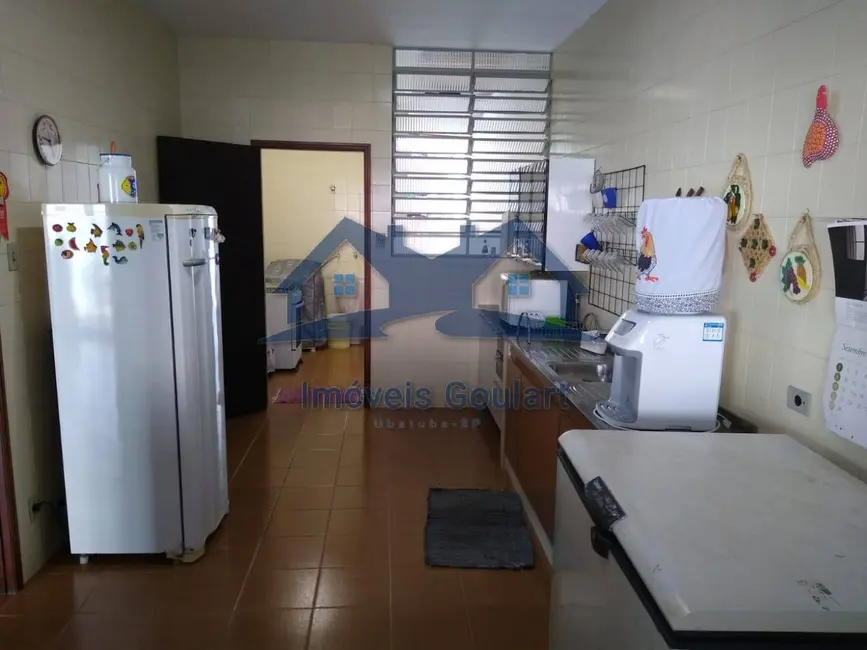 Foto 8 de Casa com 3 quartos à venda, 129m2 em Centro, Ubatuba - SP
