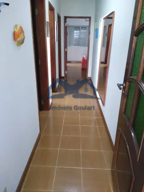 Foto 4 de Casa com 3 quartos à venda, 129m2 em Centro, Ubatuba - SP