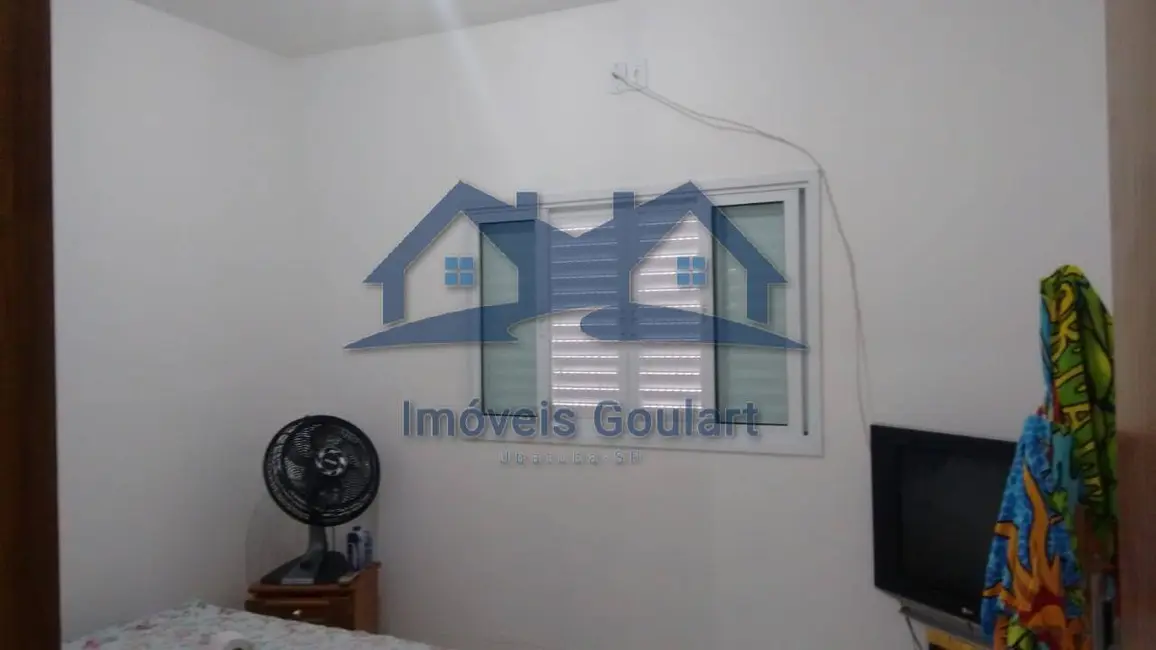 Foto 3 de Casa com 2 quartos à venda, 150m2 em Ubatuba - SP