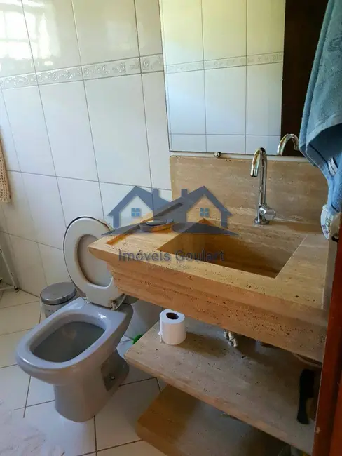 Foto 3 de Sobrado com 4 quartos à venda, 250m2 em Ubatuba - SP