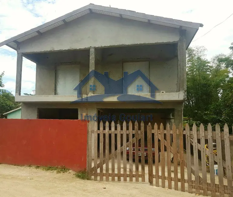 Foto 4 de Sobrado com 4 quartos à venda, 250m2 em Ubatuba - SP