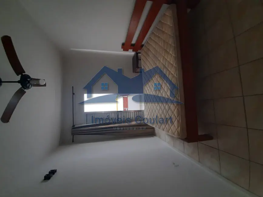 Foto 8 de Apartamento com 2 quartos à venda, 66m2 em Ubatuba - SP