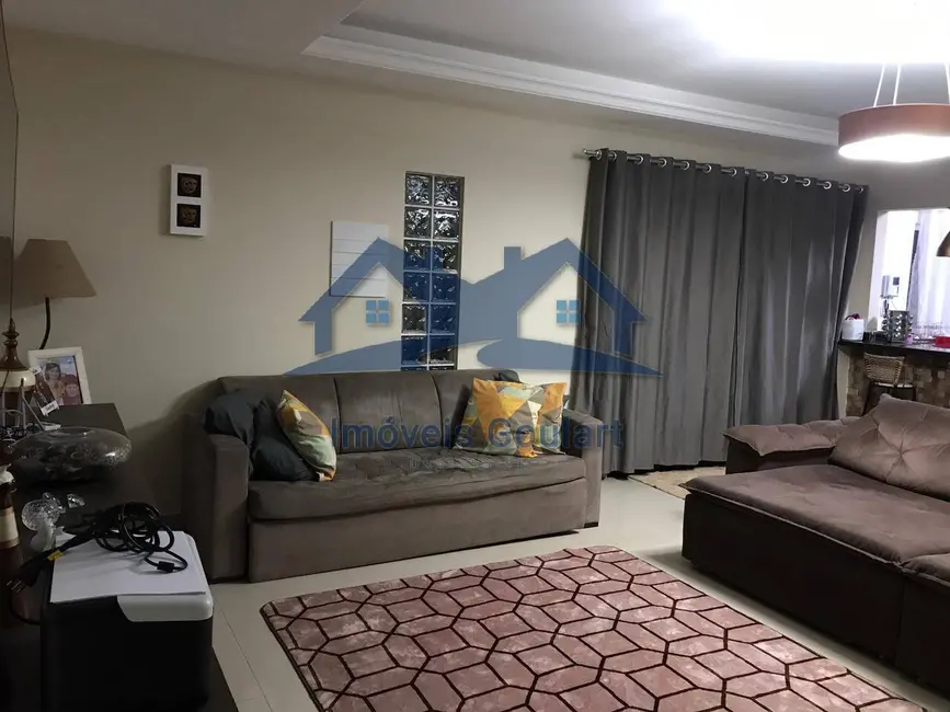 Foto 2 de Casa com 3 quartos à venda, 300m2 em Ubatuba - SP