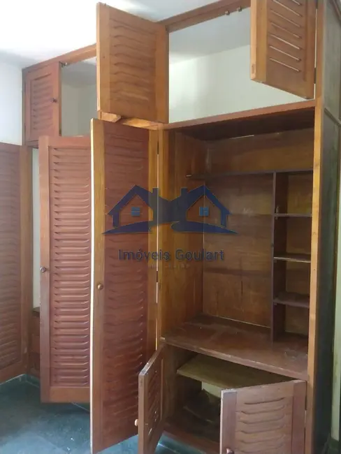 Foto 6 de Sobrado com 3 quartos à venda, 450m2 em Ubatuba - SP