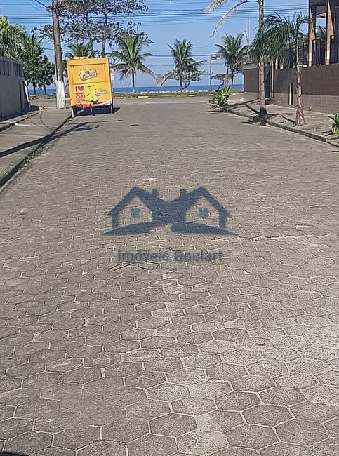 Foto 2 de Apartamento com 2 quartos à venda, 45m2 em Ubatuba - SP