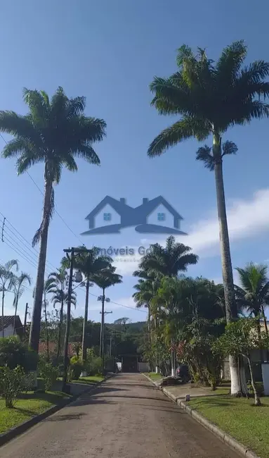 Casa com 3 quartos à venda, 518m2 em Ubatuba - SP - imagem 1 Foto 1 de Casa com 3 quartos à venda, 518m2 em Ubatuba - SP