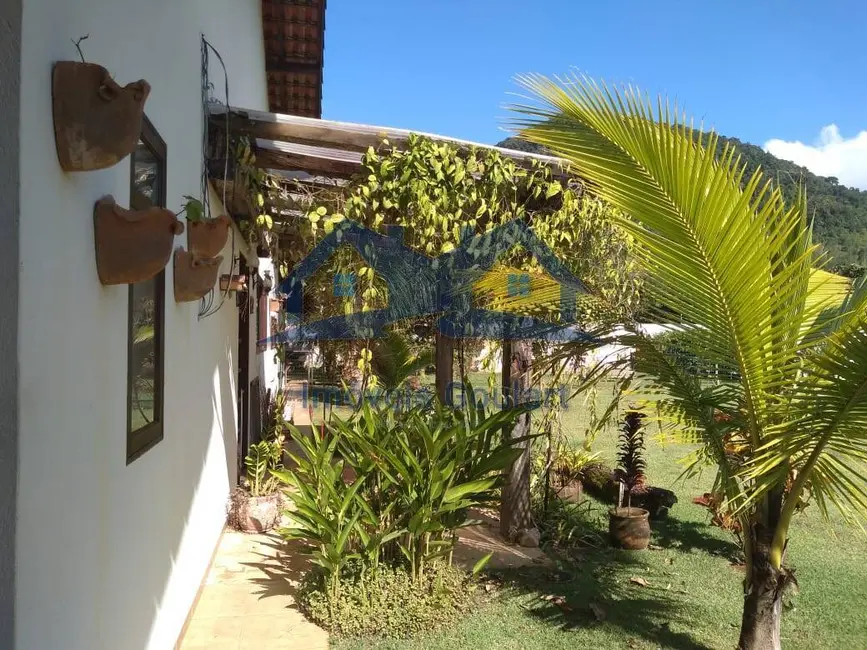 Casa com 3 quartos à venda, 518m2 em Ubatuba - SP - imagem 3 Foto 3 de Casa com 3 quartos à venda, 518m2 em Ubatuba - SP