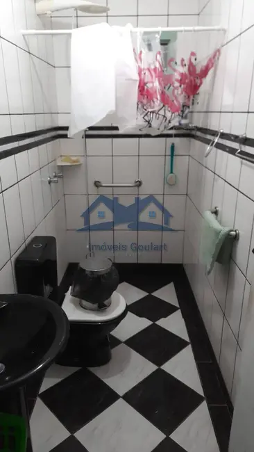 Foto 8 de Casa com 2 quartos à venda, 174m2 em Ubatuba - SP