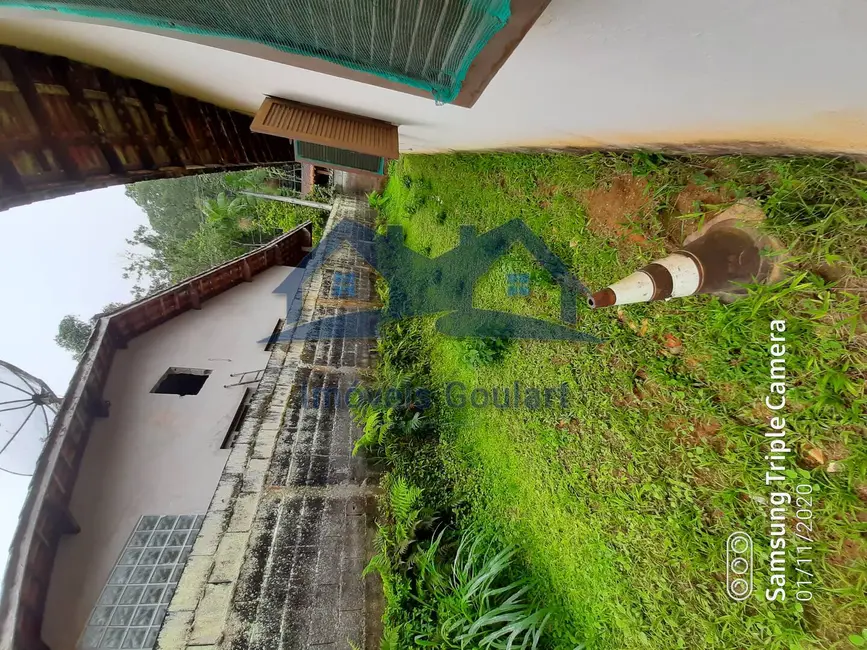 Foto 3 de Casa com 5 quartos à venda, 784m2 em Ubatuba - SP