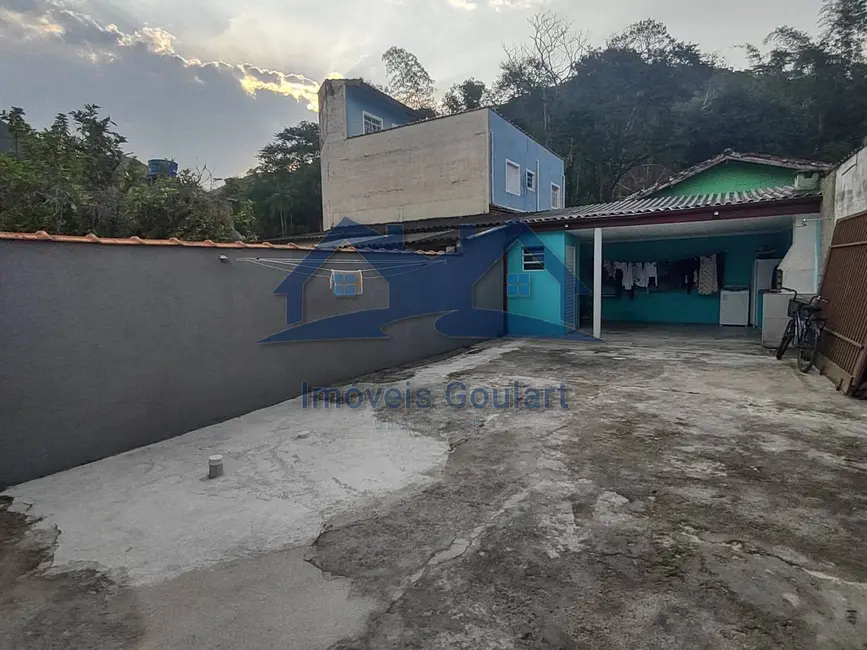 Foto 2 de Casa com 2 quartos à venda, 270m2 em Ubatuba - SP