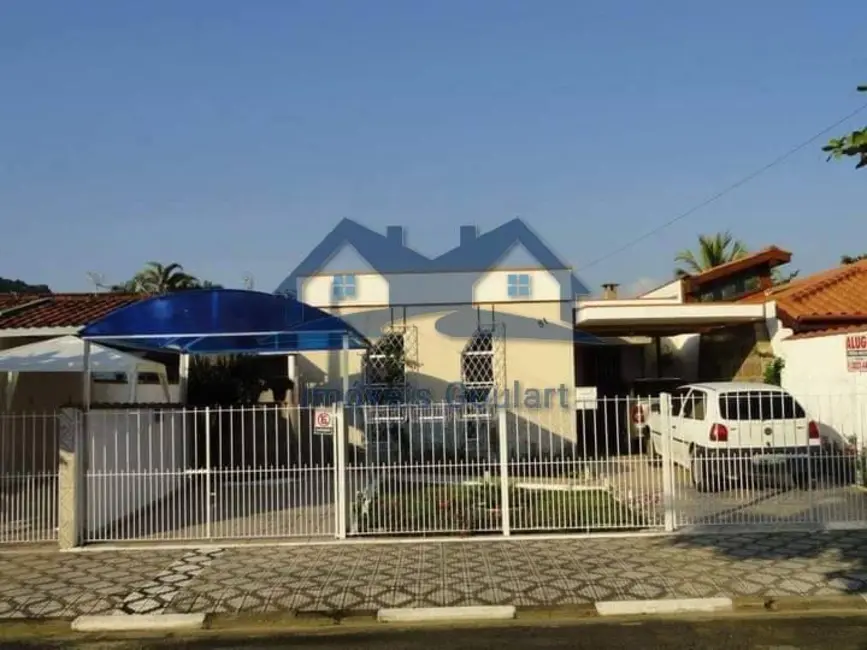 Foto 1 de Casa com 5 quartos à venda, 300m2 em Ubatuba - SP